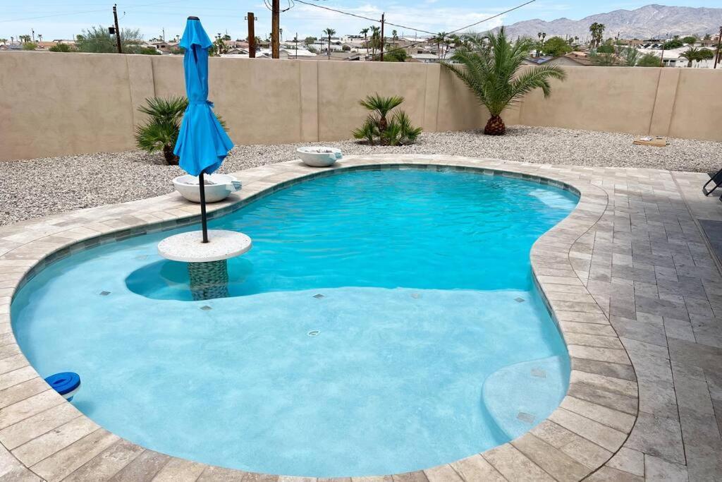 Havasu Retreat! Pool, Spa, Gym & View Lake Havasu City Bagian luar foto