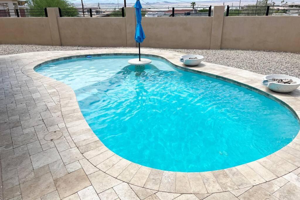 Havasu Retreat! Pool, Spa, Gym & View Lake Havasu City Bagian luar foto